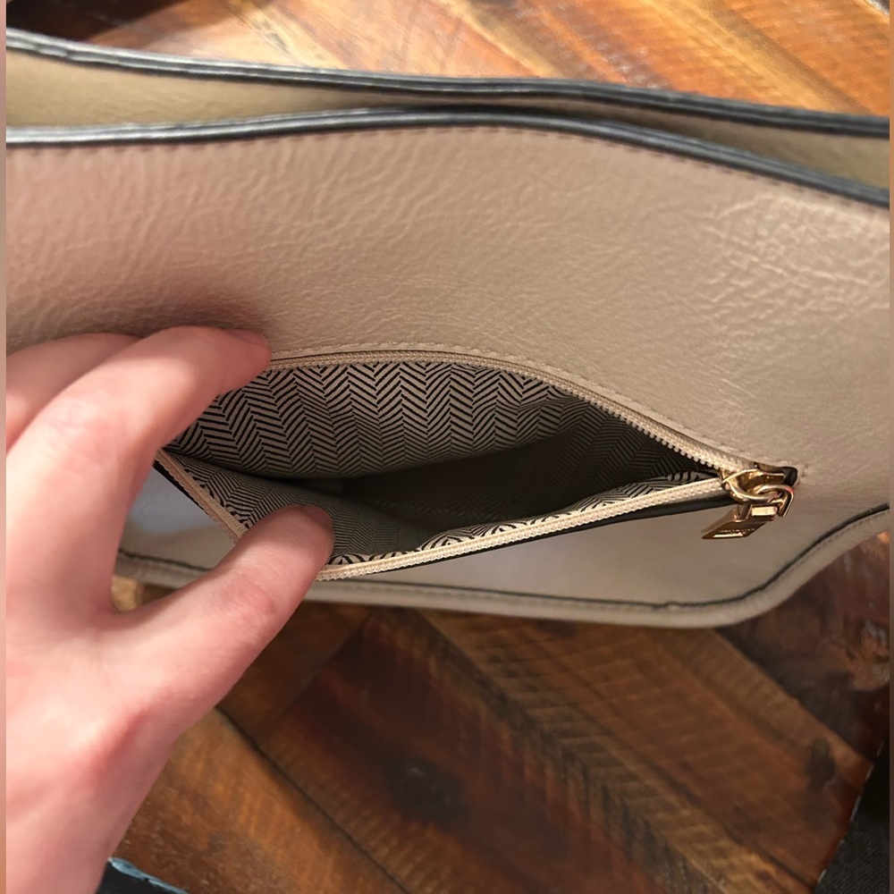 Cream Shoulder Bag & Strap - Picture 6 of 7